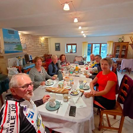 Bed and Breakfast La Ferme Du Grand Faubourg Pont-de-Vaux Esterno foto
