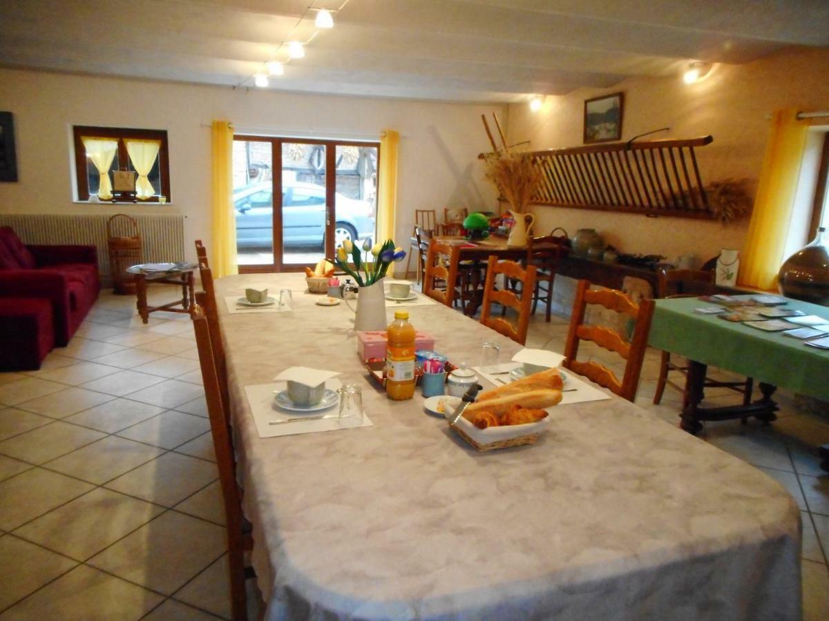 Bed and Breakfast La Ferme Du Grand Faubourg Pont-de-Vaux Esterno foto